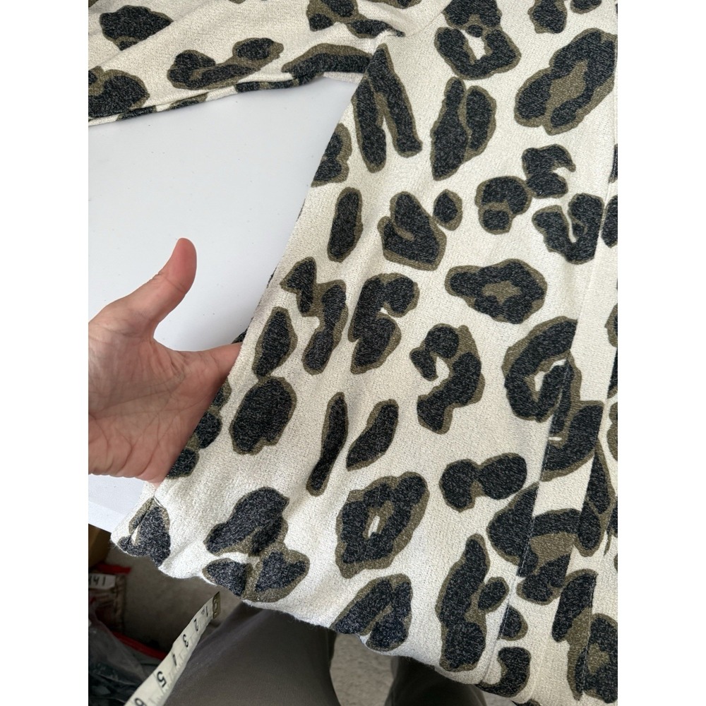 Women's Susan Graver Open Front Long Sleeve Animal Print Cardigan Beige Size XS - Picture 6 of 9